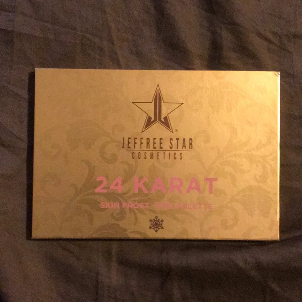 Jeffree Star-24karat skin frost